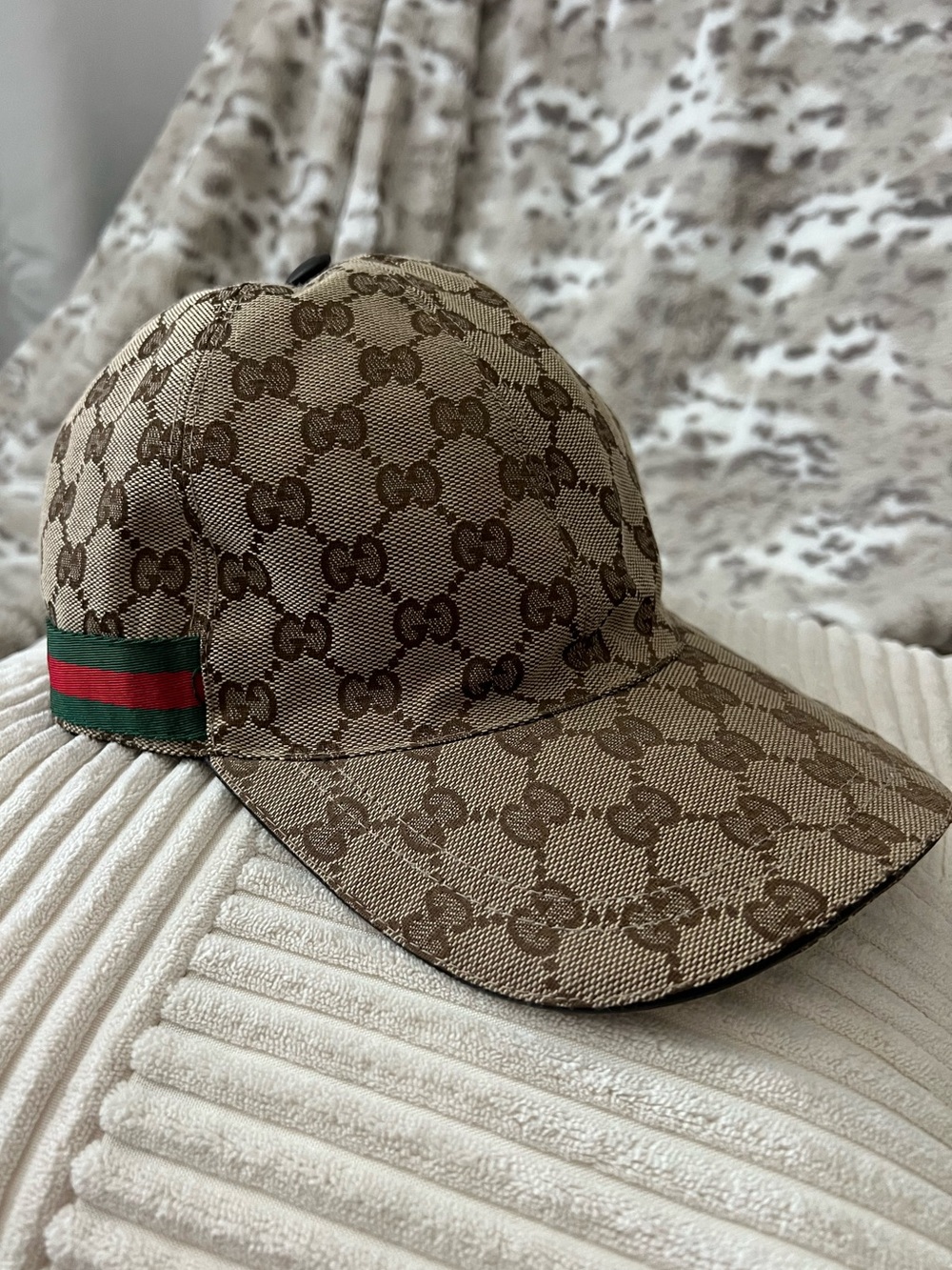 Vintage Gucci GG Logo Brown Cap Made In Italy Hat Size L